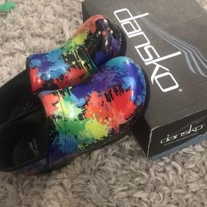 Women’s Dankso size 40 (US 10)